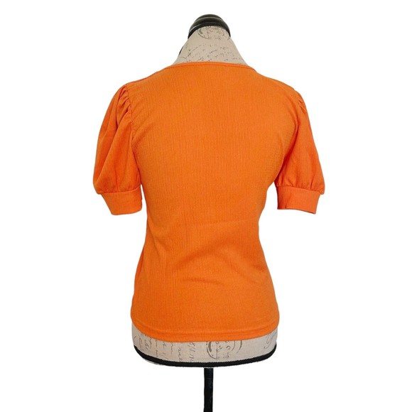 Big Dart Womens Blouse Orange Puff Sleeve Pleated Stretch Crinkle Size Medium - Picture 2 of 12